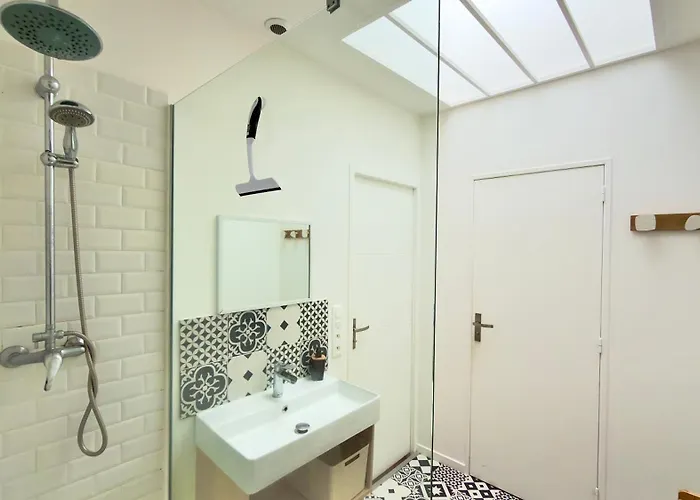 Apartment Le Saint-honore - T2 Terrasse Au Calme